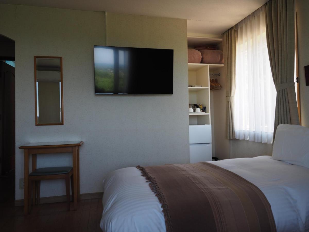 Hillside Inn Sirocco Tateyama  Buitenkant foto